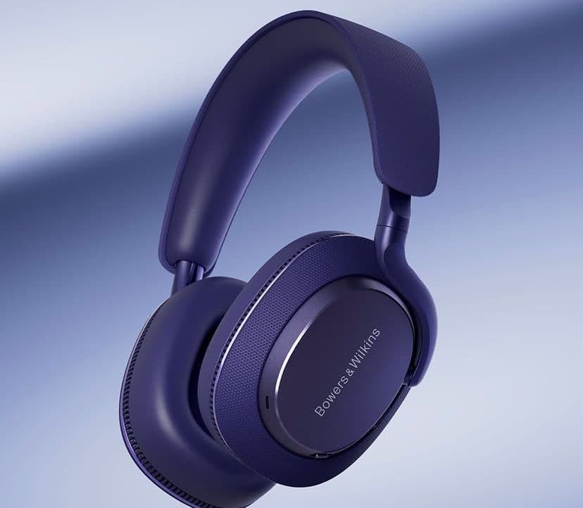 Bowers and wilkins s3 in black